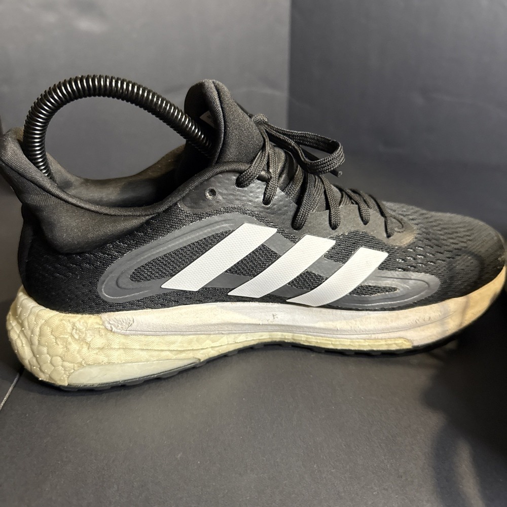 Size 7 - Adidas SolarGlide 4 ST Black Grey W - Picture 5 of 12